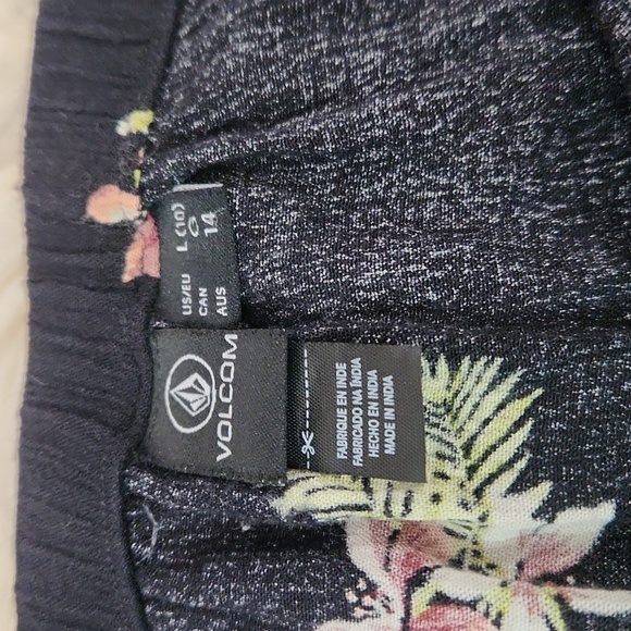 Volcom Black Dark Floral Midi Skirt - Picture 6 of 6